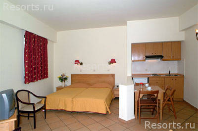 Steris Beach Hotel 7